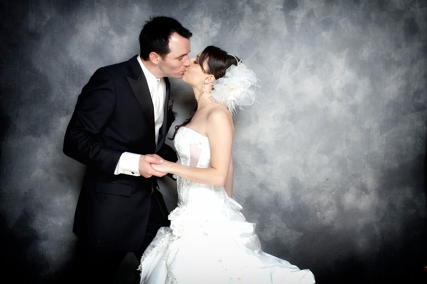 Kitten-and-the-Monkey-278